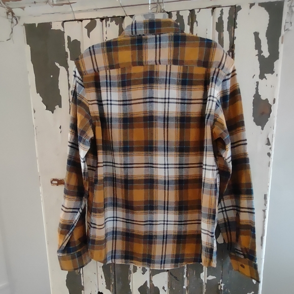 HANDSOME DOUBLE BRUSHED PLAID MEDIUM NWOT - Picture 4 of 7